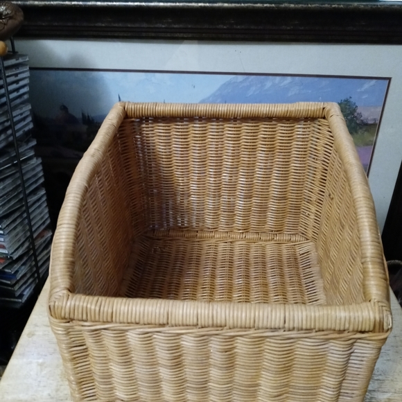 πππ 2 Wicker Decorative basket SetππΊπΈππ«Vintage Sturdy Storage Set,πππ - Picture 15 of 16